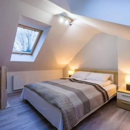 Bialy Zakatek Lägenhet *